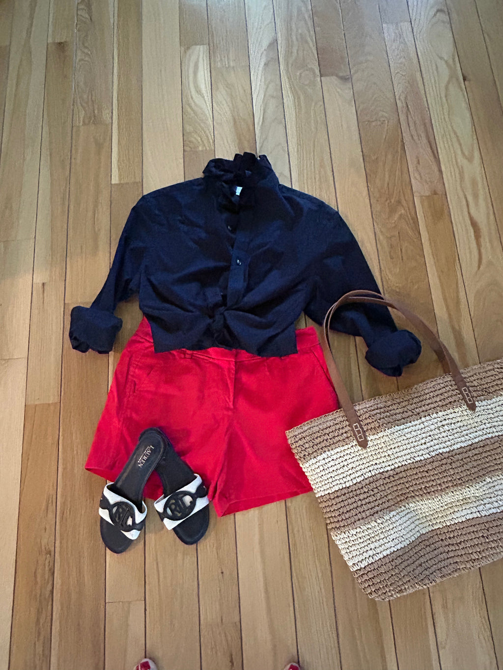 Ruffled Collar Cropped Button-Down Shirt